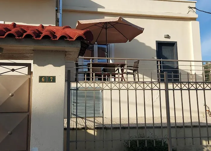 Sun-N-Waves Holidaymakers